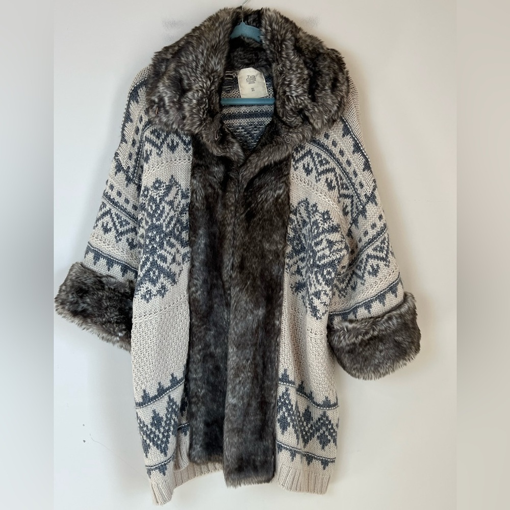 Zara Gray and Cream Patterned Cardigan